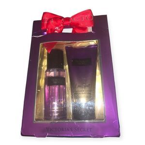 Victoria's Secret Love Spell Gift Set 2pc Fragrance Mist and Lotion 2.5oz
